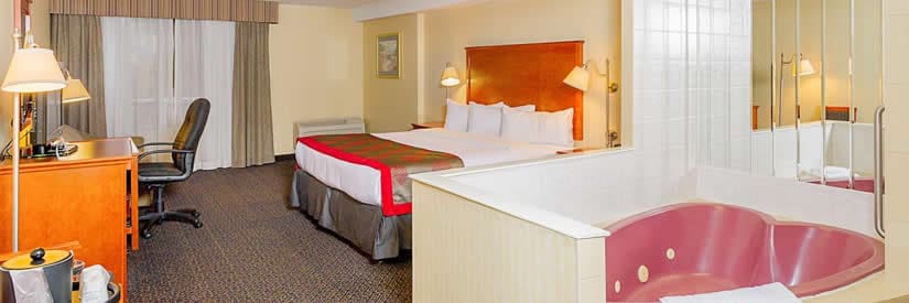 ramada_by_the_river-room-2-825x275